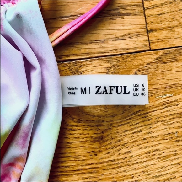 Super Cute Zaful Bathing Suit - Size Medium - Picture 3 of 3